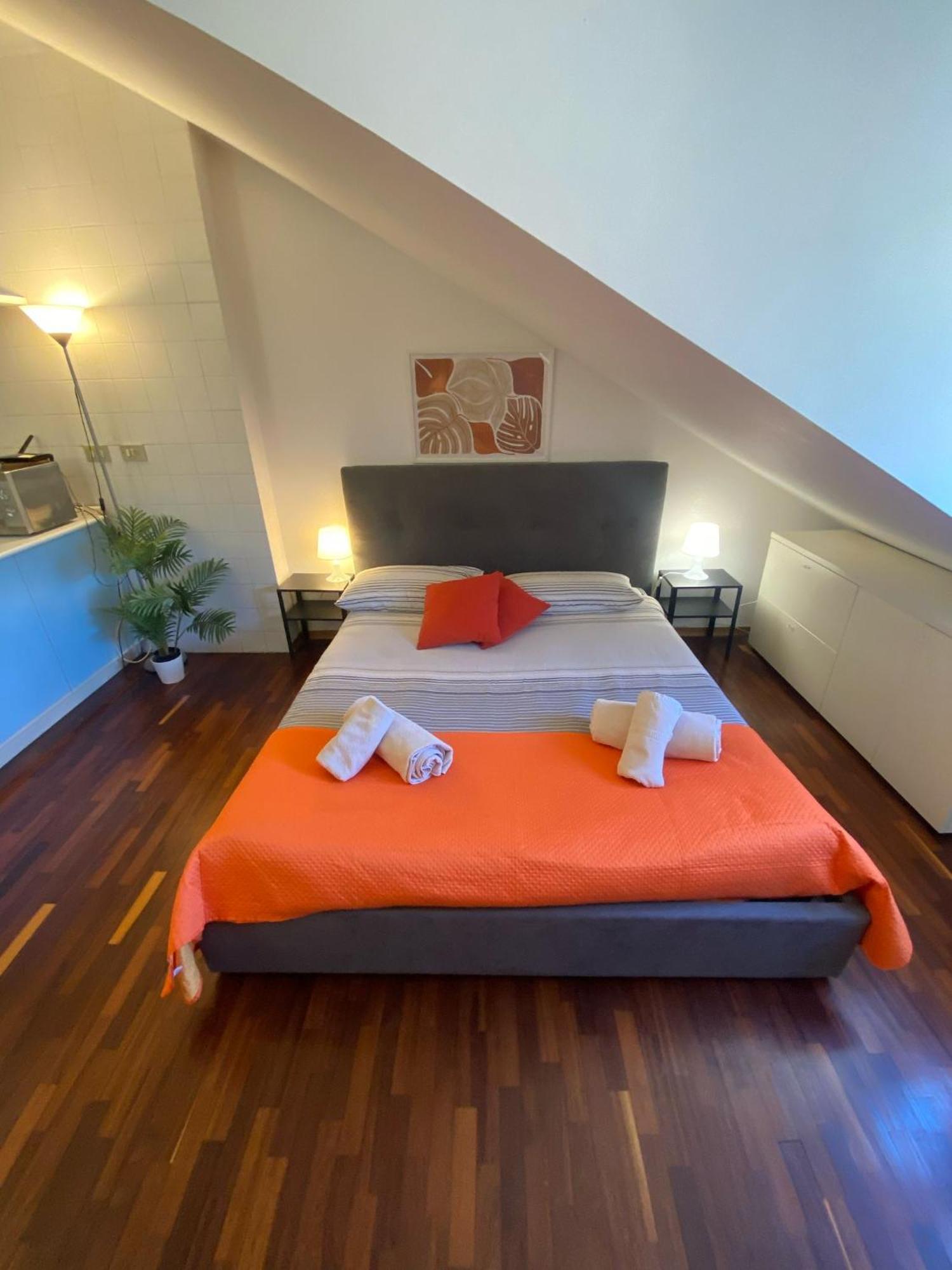 Casa Mirtillo Турин Экстерьер фото